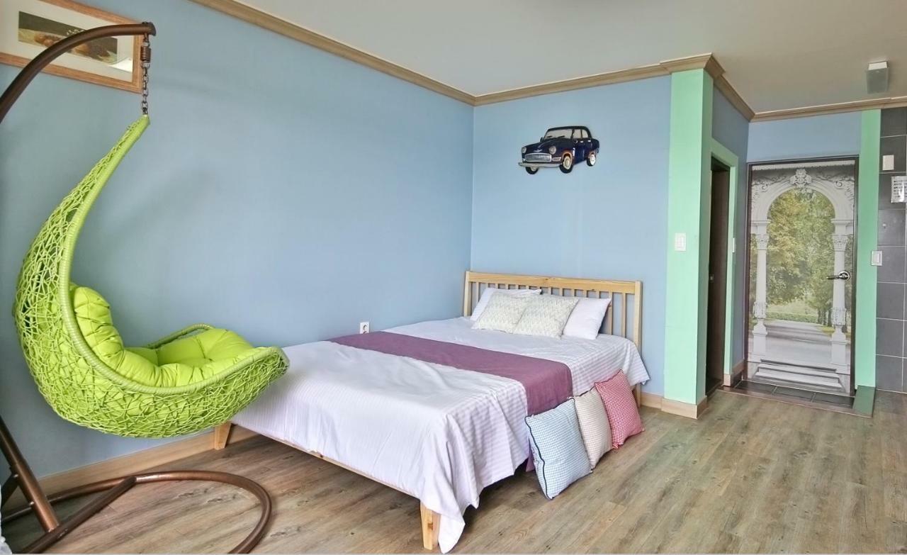 Tongyeong Paper Island Pension Exterior photo